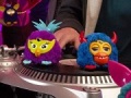 Игра танцување Furby да се игра онлајн